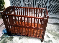 Giường cũi trẻ em gỗ cao su cao cấp New Zealland